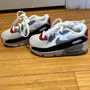Toddler Nike Air Max!